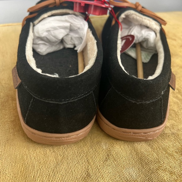 Black Memory Foam Slippers with Brown Laces - Picture 4 of 6